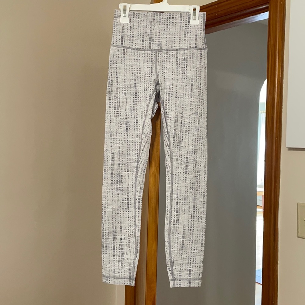 Lululemon Wunder Under Leggings